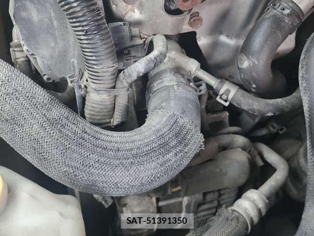 Nissan NV350 Caravan 2012-10 8009662-15