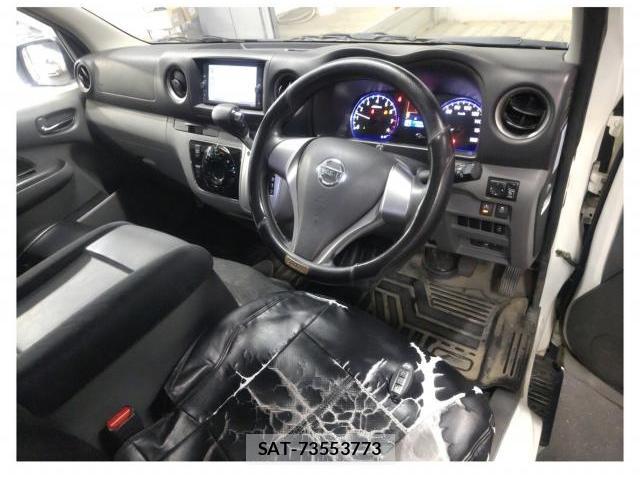 Nissan NV350 Caravan 2020-11 8010054-3