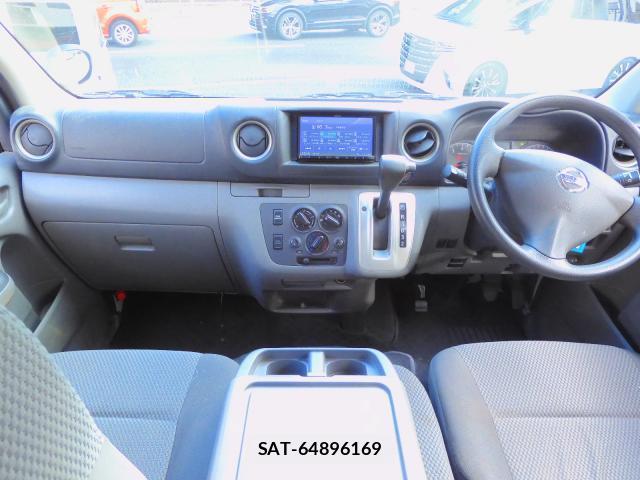 Nissan NV350 Caravan 2018-11 8010308-5