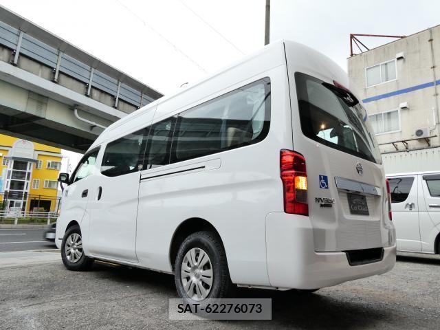 Nissan NV350 Caravan 2016-05 8010313-1