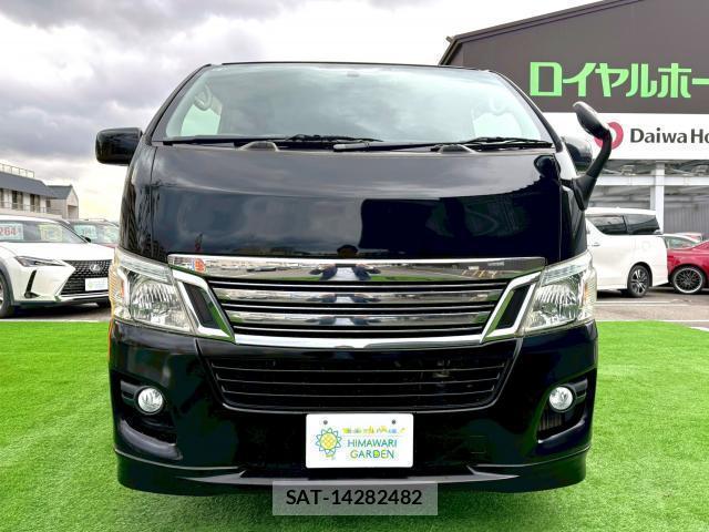 Nissan NV350 Caravan 2013-06 8010572-1