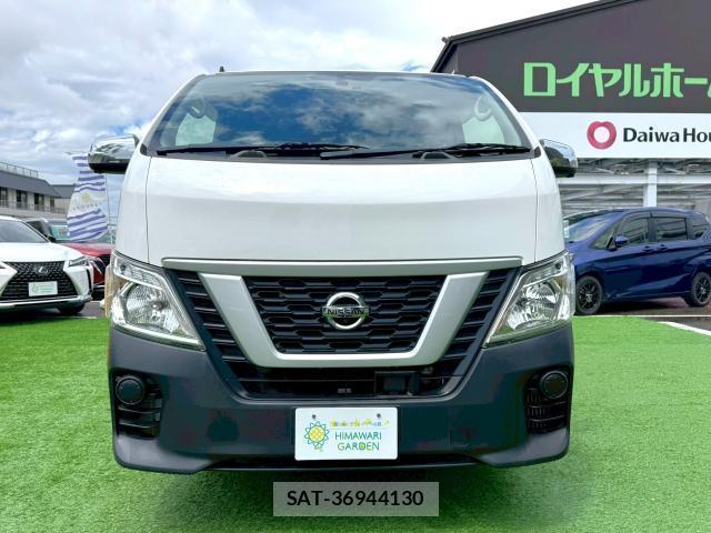 Nissan NV350 Caravan 2020-11 8010574-1