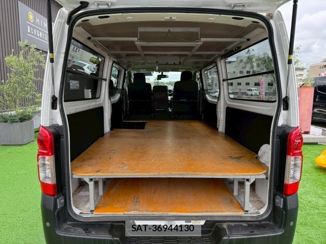 Nissan NV350 Caravan 2020-11 8010574-8