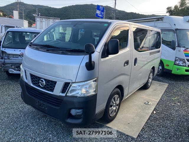 Nissan NV350 Caravan 2015-10 8010614-0