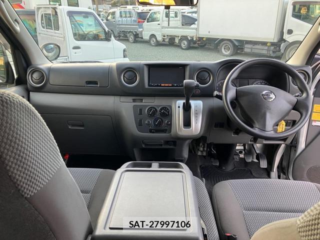 Nissan NV350 Caravan 2015-10 8010614-14