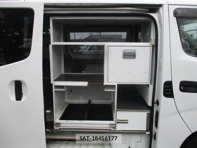 Nissan NV350 Caravan 2015-07 8011419-4