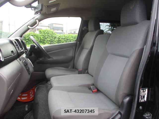 Nissan NV350 Caravan 2014-10 8011420-5