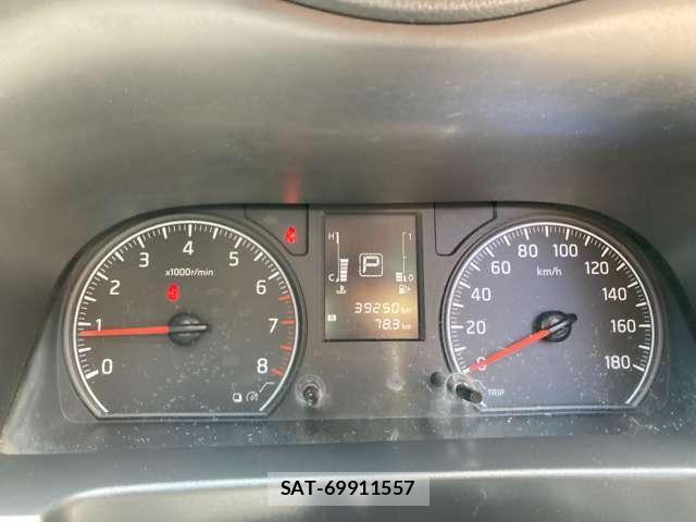 Nissan NV350 Caravan 2026-06 8011699-3