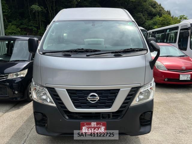 Nissan NV350 Caravan 2018-05 8011727-0