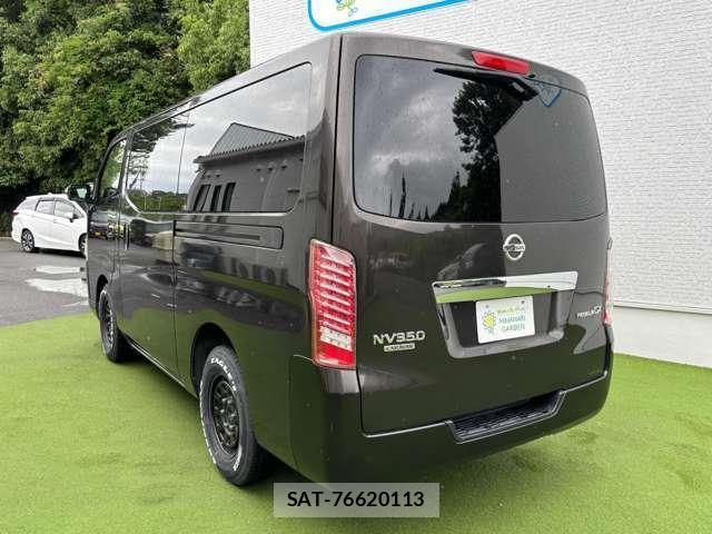 Nissan NV350 Caravan 2012-10 8011761-3