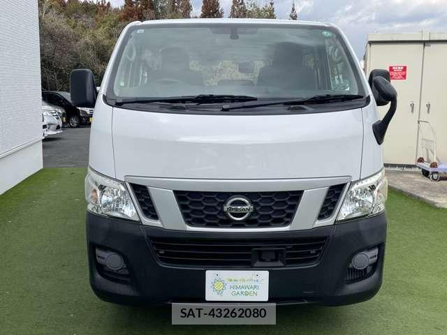Nissan NV350 Caravan 2016-11 8011763-18