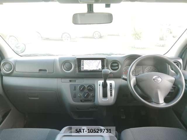 Nissan NV350 Caravan 2021-05 8011792-4