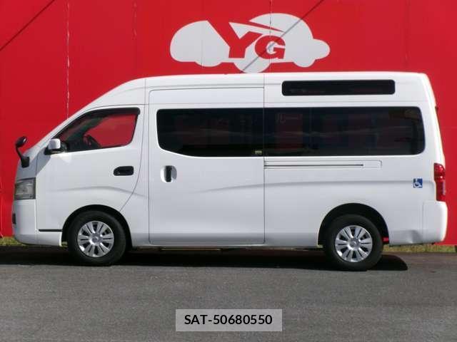 Nissan NV350 Caravan 2014-08 8012638-2