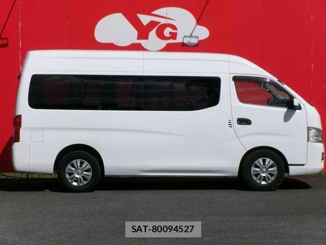 Nissan NV350 Caravan 2015-05 8012639-2