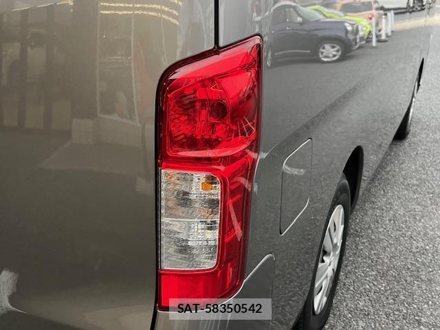 Nissan CARAVAN WAGON 2016-03 8008736-18