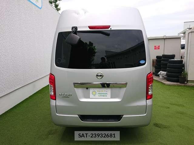 Nissan CARAVAN WAGON 2018-05 8011765-17
