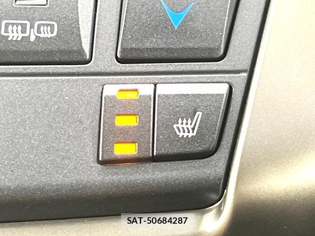 Lexus NX 2016-08 8004888-7