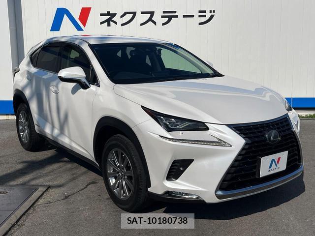 Lexus NX 2017-11 8005292-15
