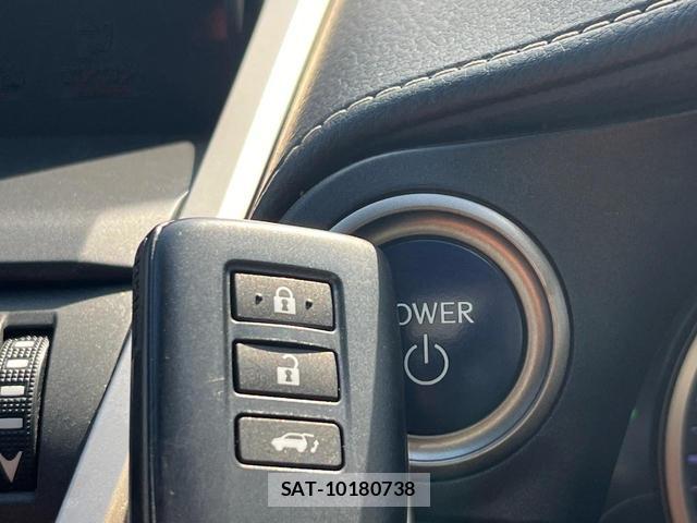 Lexus NX 2017-11 8005292-7