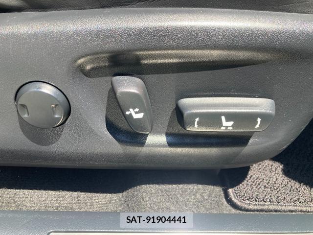 Lexus NX 2015-11 8007054-14