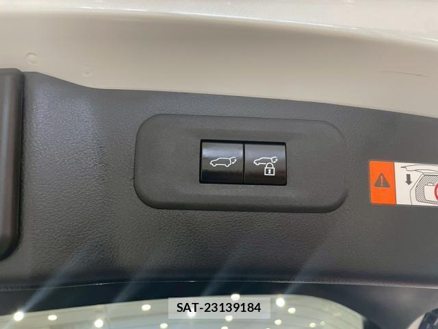 Lexus NX 2023-05 8007132-12