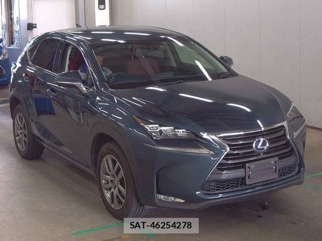 Lexus NX 2015-07 8007509-3