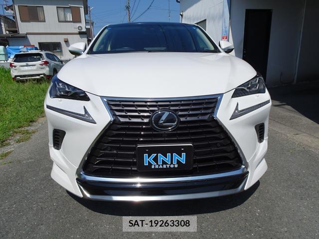 Lexus NX 2018-10 8009485-1