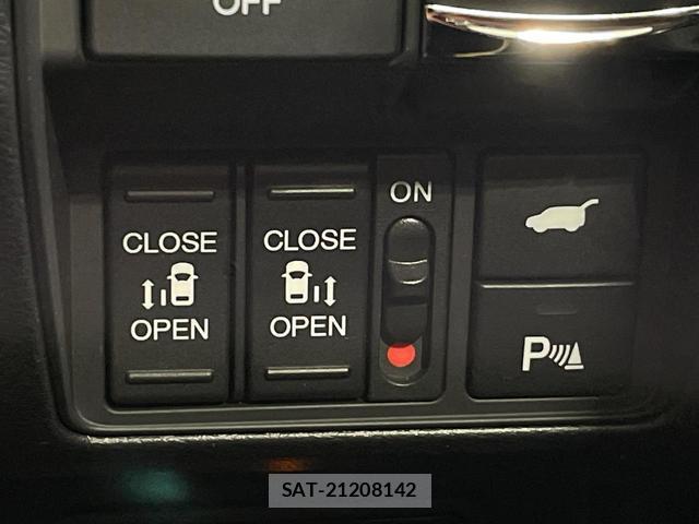 Honda ODYSSEY 2025-08 8006281-2