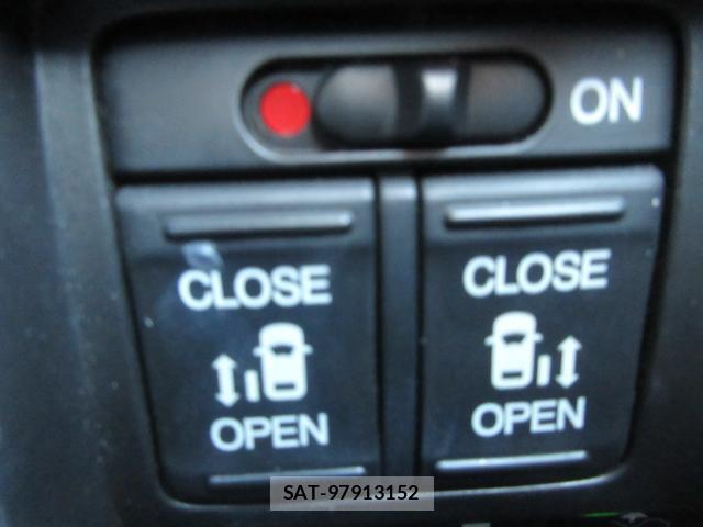 Honda ODYSSEY 2017-02 8006507-8