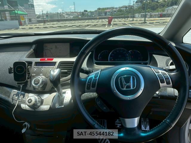 Honda ODYSSEY 2006 8011158-2