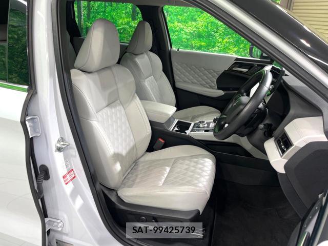 Mitsubishi OUTLANDER PHEV 2022-05 8004803-8