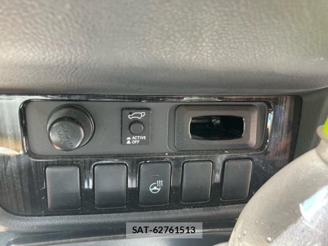 Mitsubishi OUTLANDER PHEV 2015-07 8005226-19