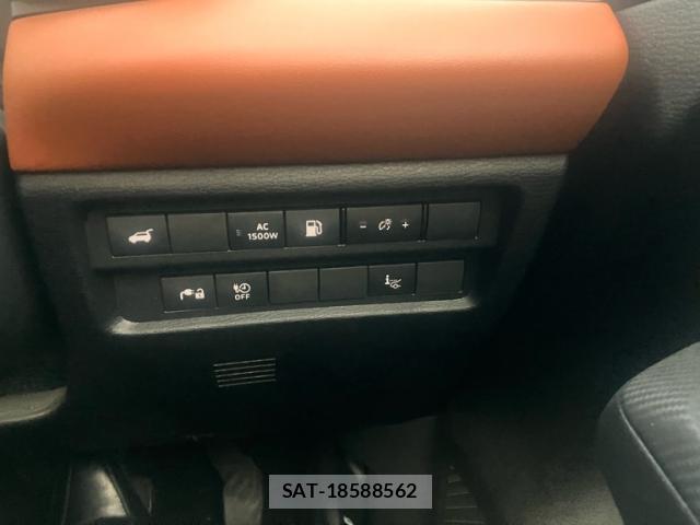Mitsubishi OUTLANDER PHEV 2022-06 8005333-14