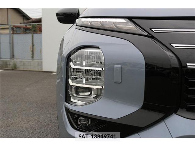 Mitsubishi OUTLANDER PHEV 2024-11 8010805-11