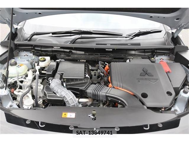 Mitsubishi OUTLANDER PHEV 2024-11 8010805-19
