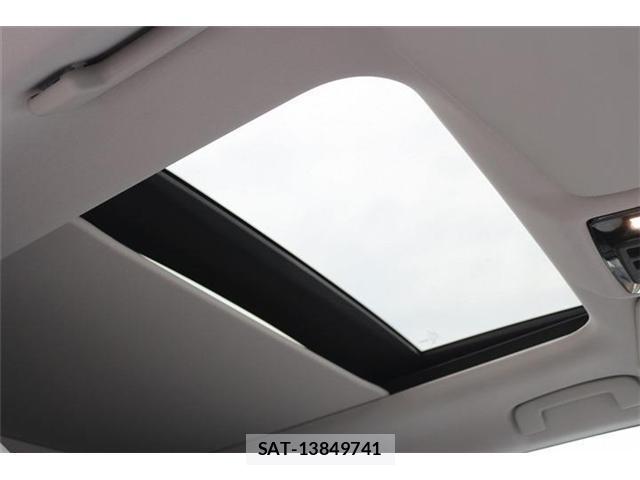 Mitsubishi OUTLANDER PHEV 2024-11 8010805-2