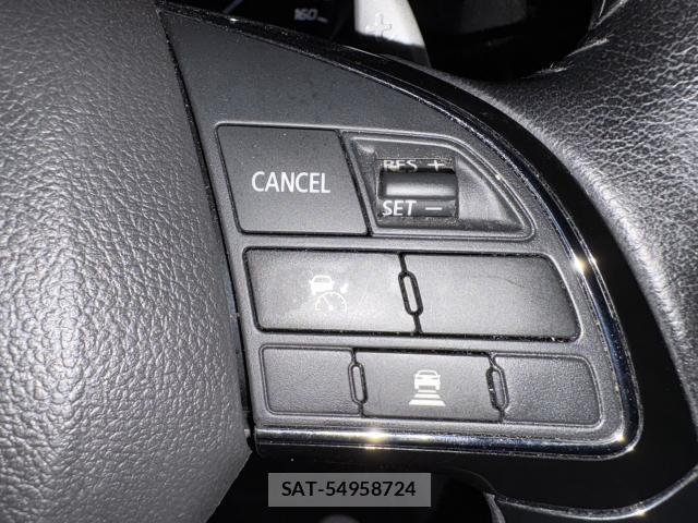 Mitsubishi OUTLANDER 2015-11 8010478-15
