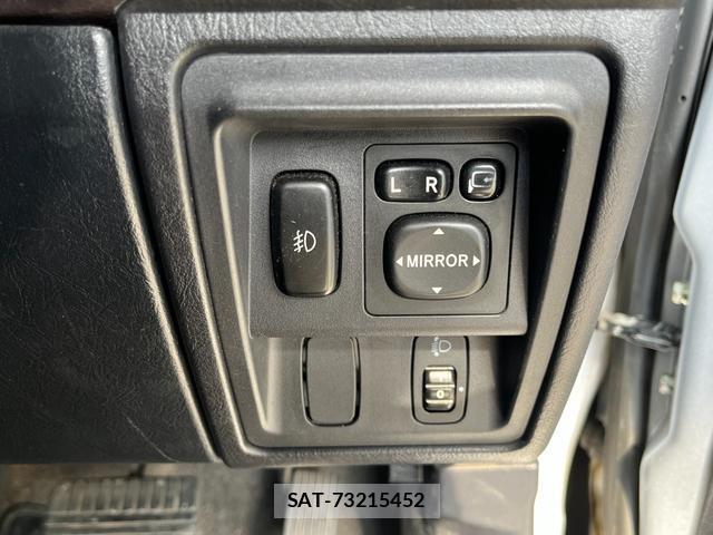 Mitsubishi PAJERO MINI 2009-08 8006362-11