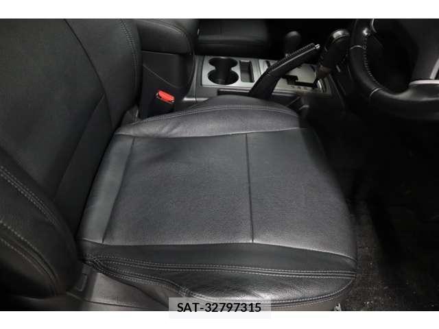 Mitsubishi PAJERO 2019-08 8010681-7