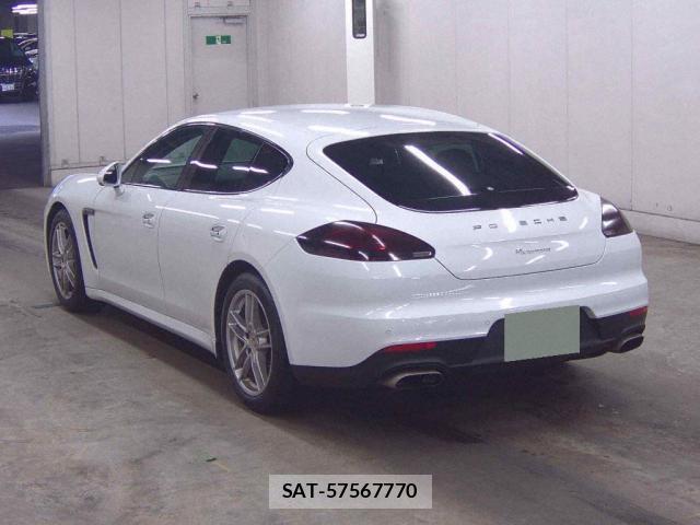 Porsche PANAMERA 2015-12 8010285-3