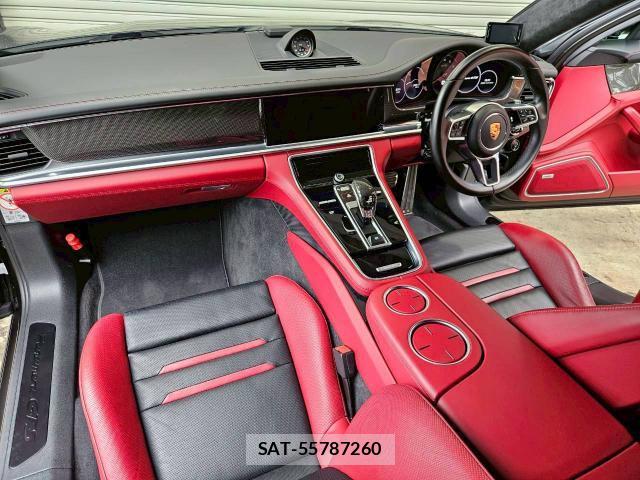 Porsche PANAMERA 2019-07 8011901-6