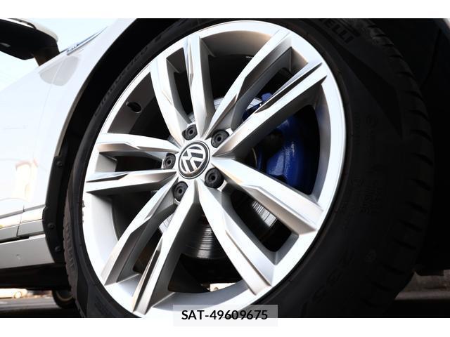 VolksWagen PASSAT 2016-07 8011433-10
