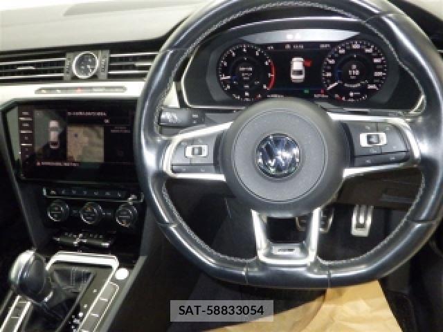 VolksWagen PASSAT 2018-12 7815238-2