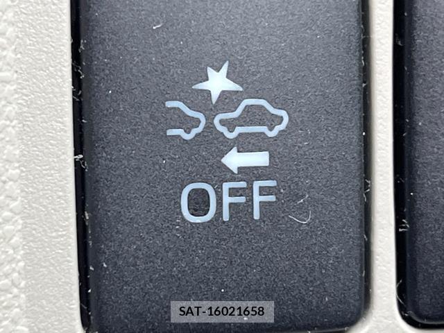 Toyota PASSO 2017-06 8003631-4