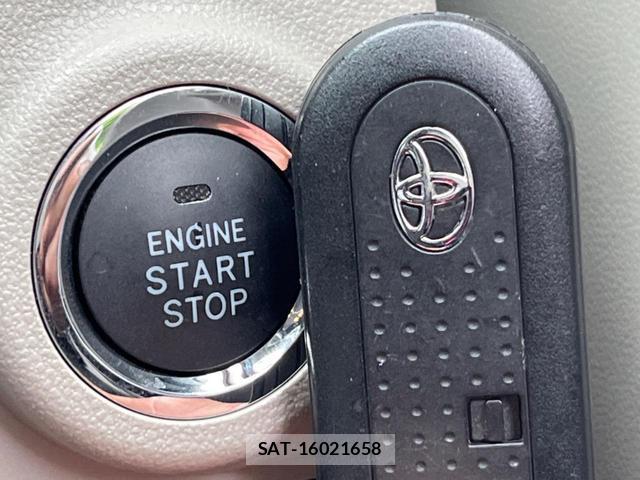 Toyota PASSO 2017-06 8003631-7