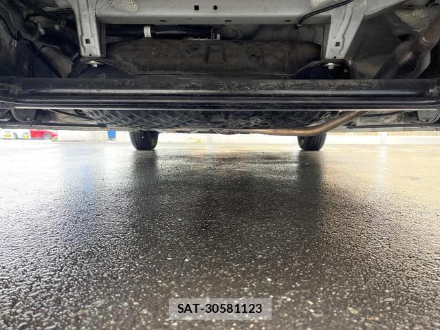 Toyota PASSO 2017-04 8007735-17