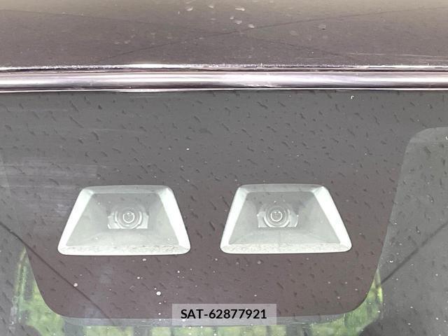 Toyota Pixis Mega 2018-12 8005039-7