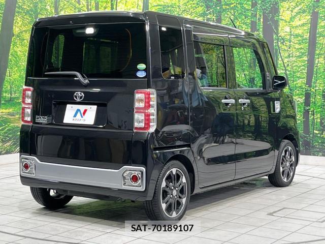 Toyota Pixis Mega 2016-05 8007669-16