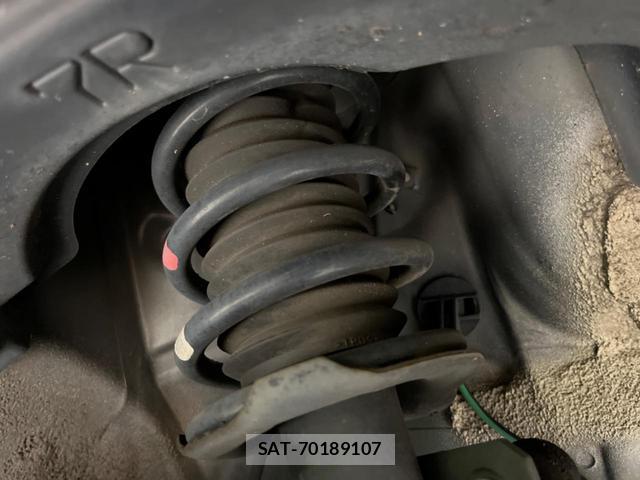 Toyota Pixis Mega 2016-05 8007669-19