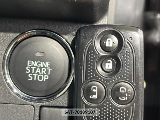 Toyota Pixis Mega 2016-05 8007669-4